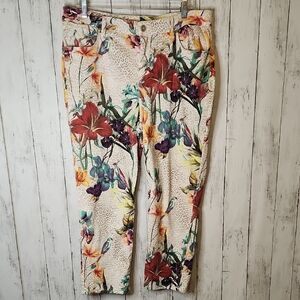 Chico’s Platinum Crop Pants Size 2 Floral Tropical Print Stretch High Rise Cropp